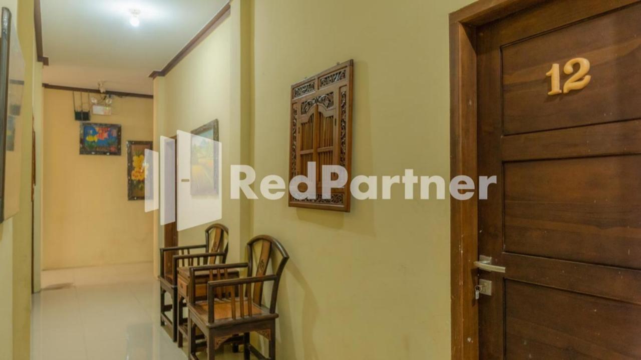 Vandhela Homestay Syariah Mitra Reddoorz 수라바야 외부 사진