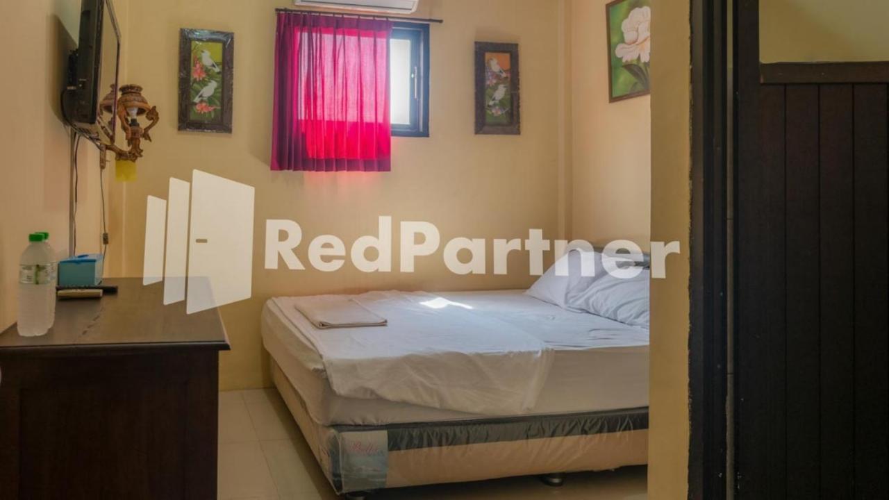 Vandhela Homestay Syariah Mitra Reddoorz 수라바야 외부 사진