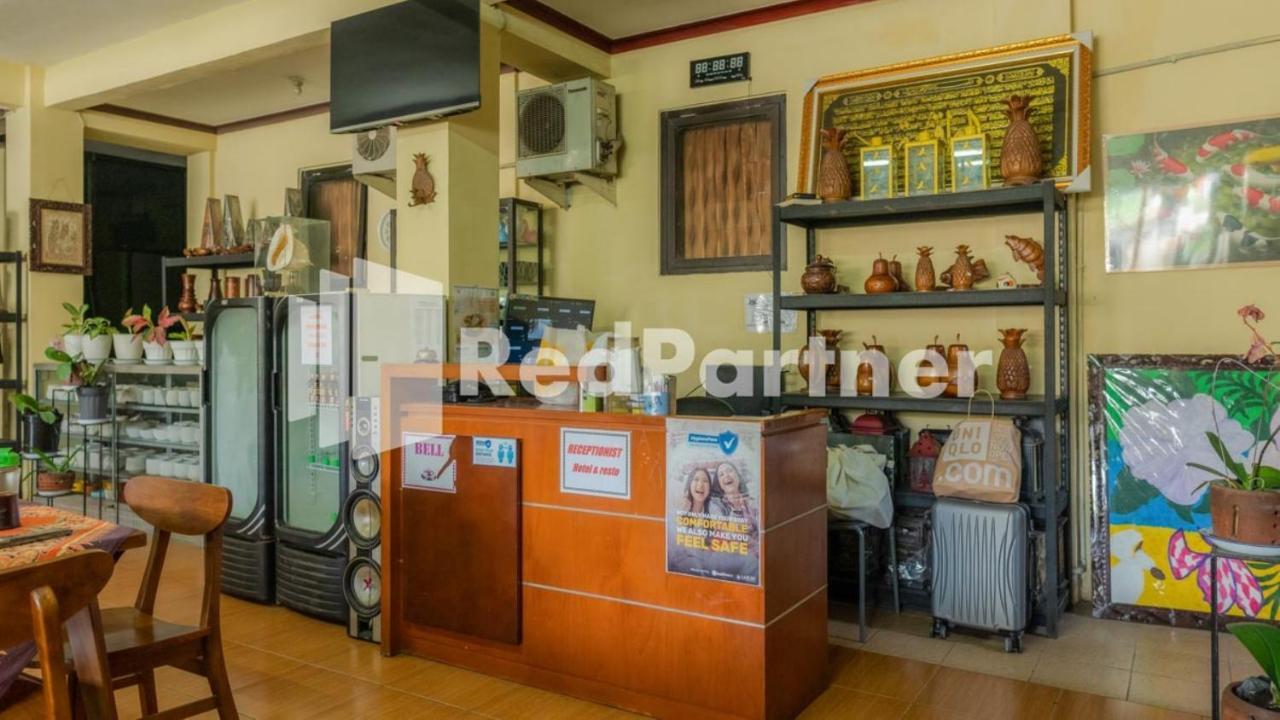 Vandhela Homestay Syariah Mitra Reddoorz 수라바야 외부 사진